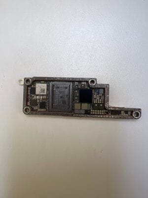 CNC IPHONE 16 PRO MAX UP