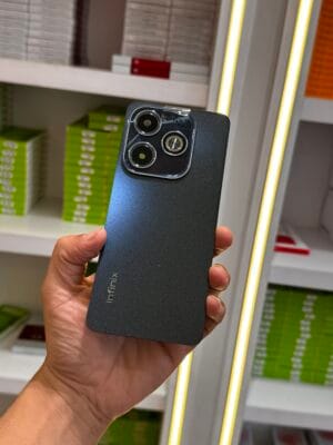 BACK COVER INFINIX HOT 40I BLACK