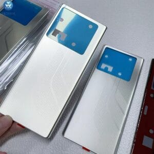 BACK COVER NOTE 40 PRO PLUS