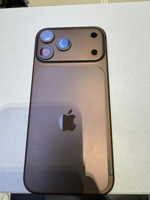 شاصي ايفون 17 برو ماكس لون جوزي