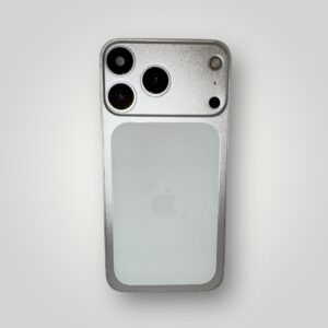 شاصي تحوير XS TO 17 PRO MAX ابيض