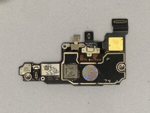 CNC IPHONE 17 PRO MAX DOWN