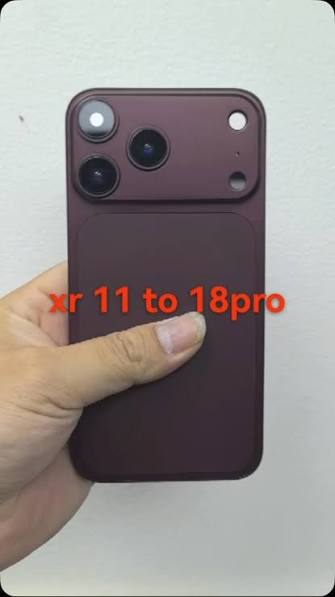 شاصي XR الى  18 PRO عنابي